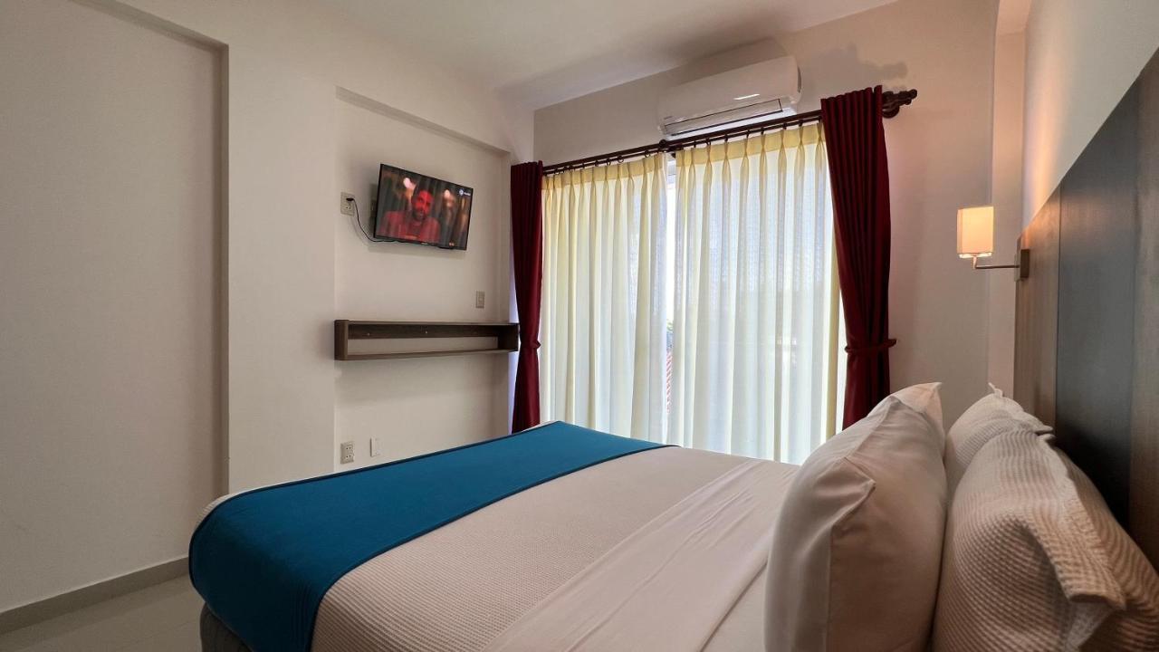 Pacifico Apart Hotel Санта-Крус-де-ла-Сьерра Экстерьер фото